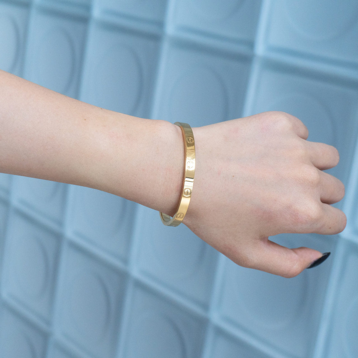 Eternity Gold Bracelet – Timeless Elegance